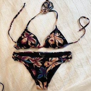 Roxy Floral Peach, Purple, Blue, Black Bikini sz S